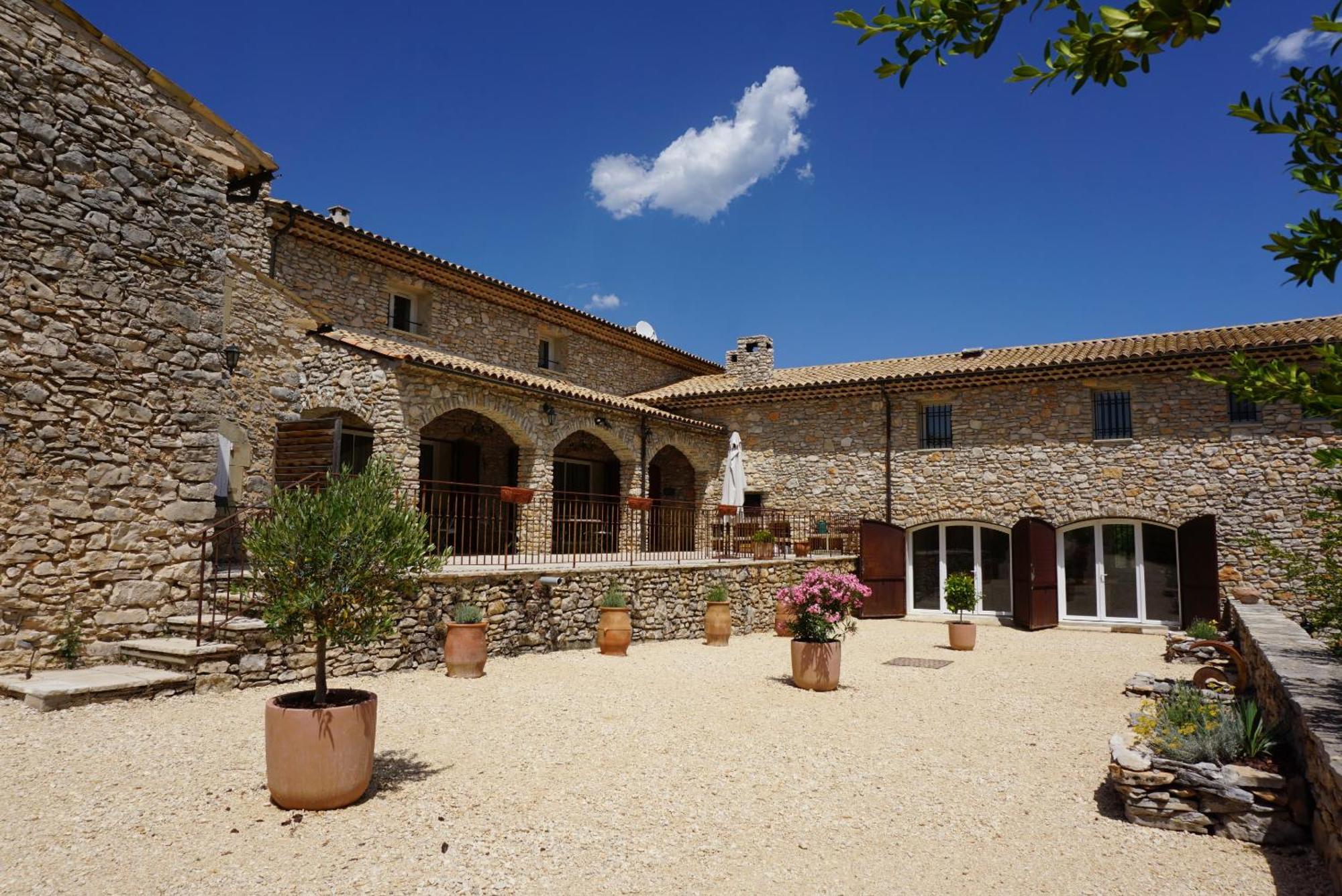 La Buisse Hotel Simiane-la-Rotonde Exterior foto